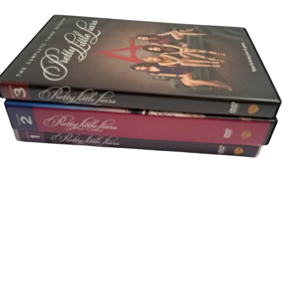 Pretty Little Liars Seasons 1, 2 and 3 DVD's - Picture 3 of 9